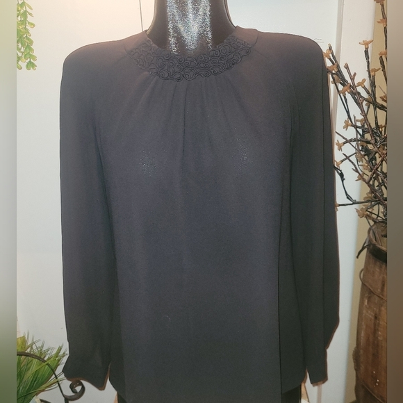 French Connection black blouse Size 2 - Picture 2 of 6